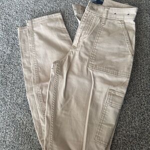 Hollister Womens Tan High-Rise Skinny Trouser Cargo Pants. EUC! 0R/00R/24R